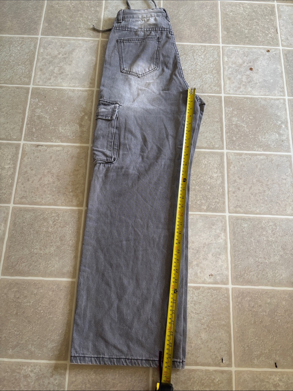 By Corea Washed Gray Cargo Boyfriend Jeans I think it’s a size S - Picture 3 of 5
